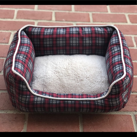 Other - Heart To Tail Pet Bed